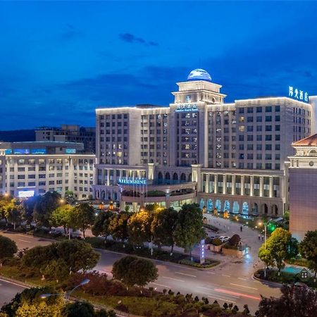 Sunshine Hotel Zhangjiajie Exteriör bild