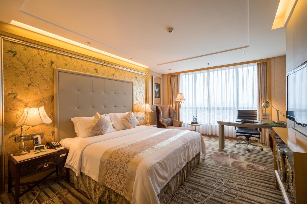 Sunshine Hotel Zhangjiajie Exteriör bild