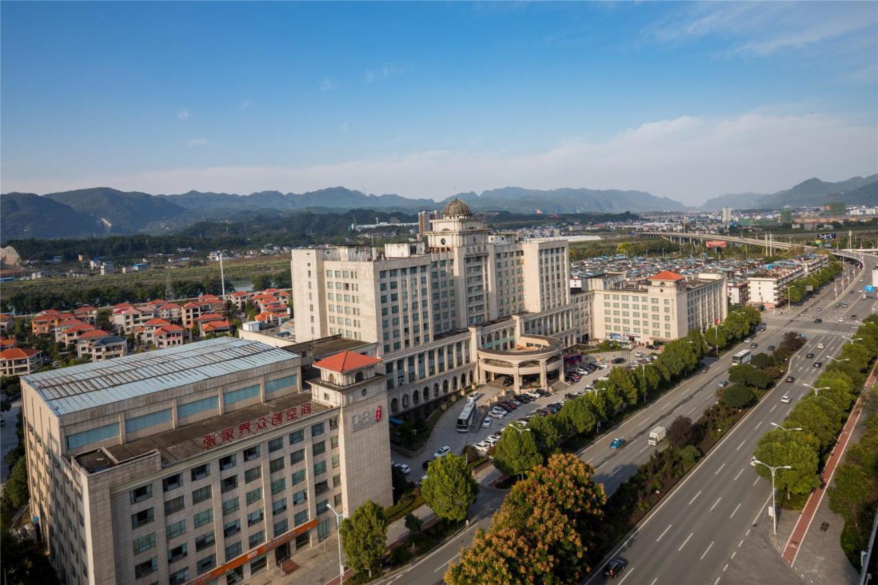 Sunshine Hotel Zhangjiajie Exteriör bild