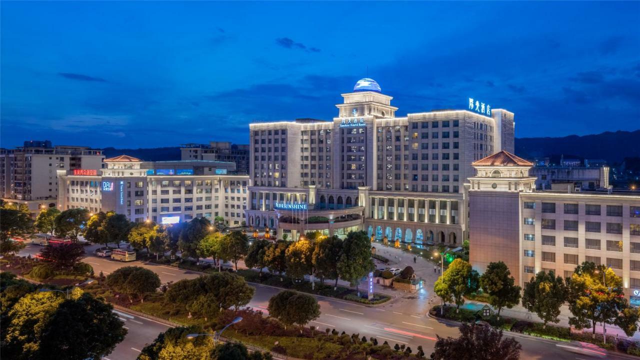 Sunshine Hotel Zhangjiajie Exteriör bild